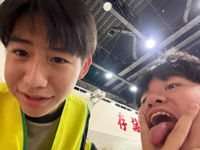 何沂謙  温竣賀