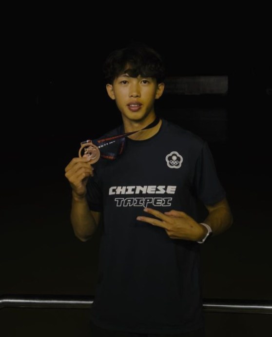 奔跑的波浪—探索選手的轉變之旅