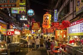 《夜市人生：一攤一世界》