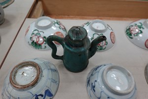 館藏綠釉小壺盛裝油燈用油
