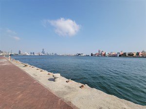 高雄港
