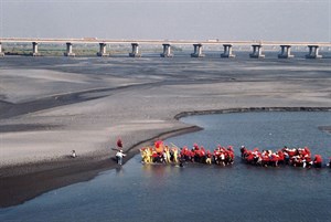白沙屯媽祖渡濁水溪