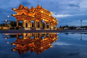 鹿耳門聖母廟