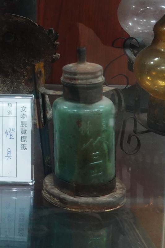 北港高中鄉土文物館館藏文物：煤油燈（上）