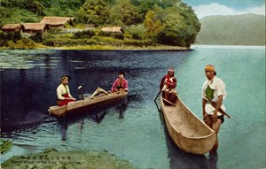 日月潭原住民與獨木舟