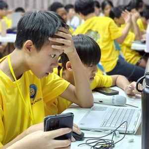 雖然過程充滿壓力，但也激發團隊的合作精神與創作能量