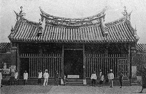 1919年改築前的艋舺龍山寺