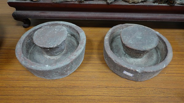 北港高中鄉土文物館館藏文物：陶製櫥仔腳