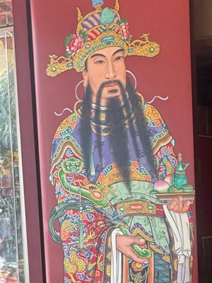 右側文官