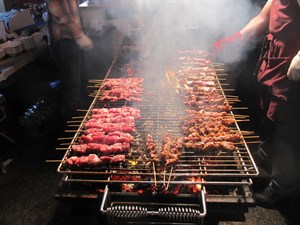 賞『月』賞『樂』 烤肉最悅