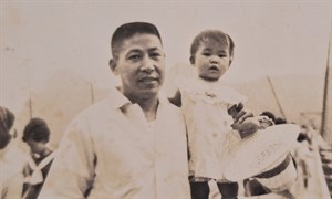 父女遊碧潭吊橋(4)