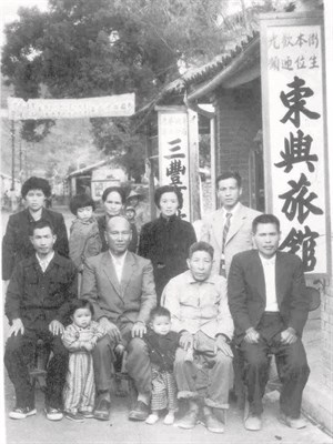 40年代和安街中段建築