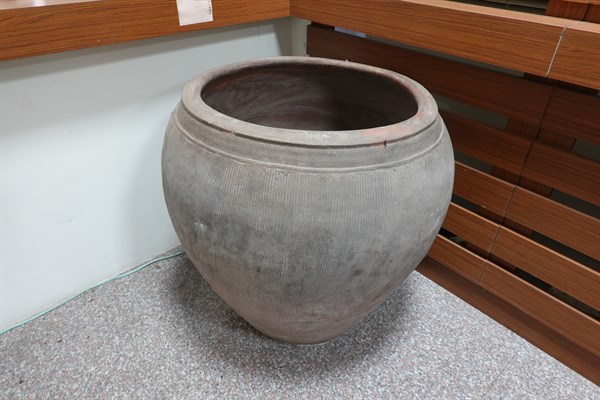 北港高中鄉土文物館館藏文物：水缸