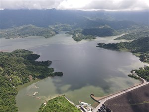 俯瞰曾文水庫