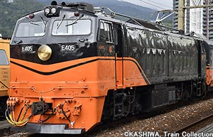 E417鳴日號塗裝