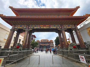 土地公正殿 前殿