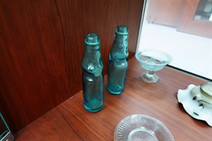 館藏早期彈珠汽水瓶