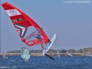 耍帥