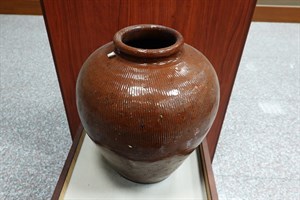 館藏酒甕之二