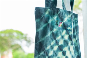 頭城鎮福成玩染工坊-搓葉子體驗藍染帆布袋