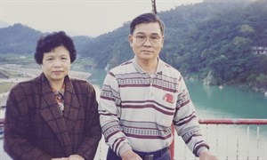 爸爸媽媽遊碧潭
