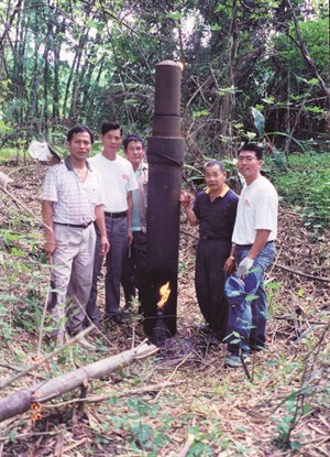 踏查甲仙油田一號井(2002)