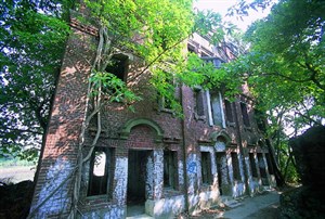 劉家古厝（今民雄鬼屋）