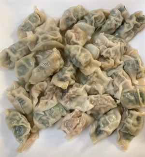 自己嘗試包的水餃（韭菜/豬肉）