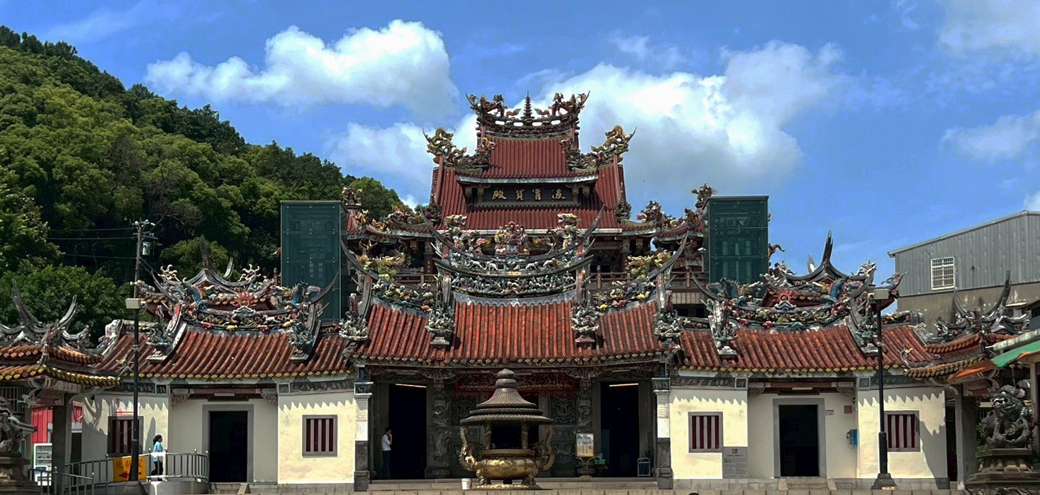香火鼎盛的壽山巖觀音寺