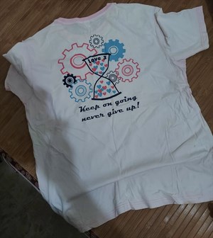 班服背面