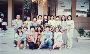 安坑國小科任老師合照