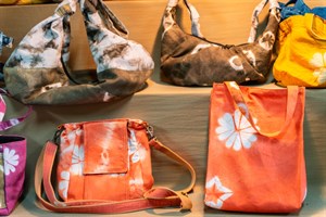 鳳林鎮花手巾植物染工坊-植物染產品