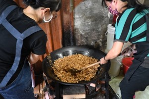 翻炒