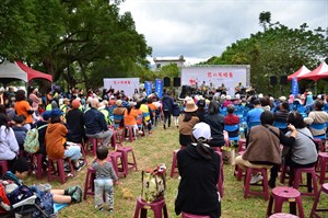 習以為常的舞台_鹿野場_草地