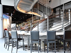 古典玫瑰園樓梯