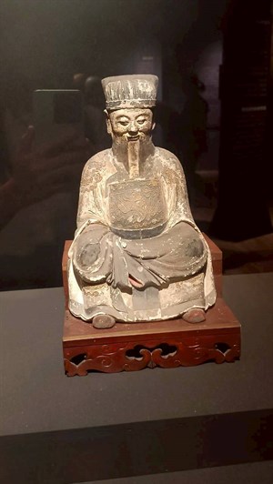 土地公神像