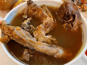 陳董藥燉排骨