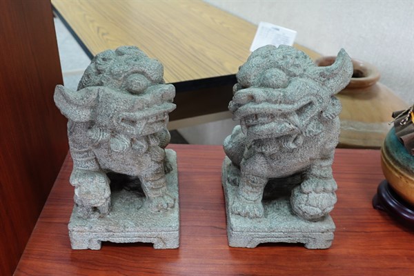 北港高中鄉土文物館館藏文物：石獅組