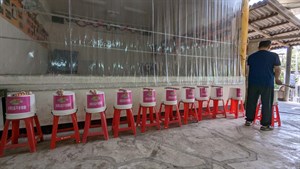 附圖為目前樂器現況及教師龔大哥
