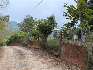 杉林至六龜人群會取徑此古道，相傳有供來往旅客留宿的簡易旅館 「販仔間(huàn-á-king)」，目前為民宅