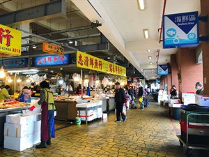 建國市場攤販