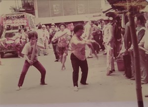 乩童阿嬤