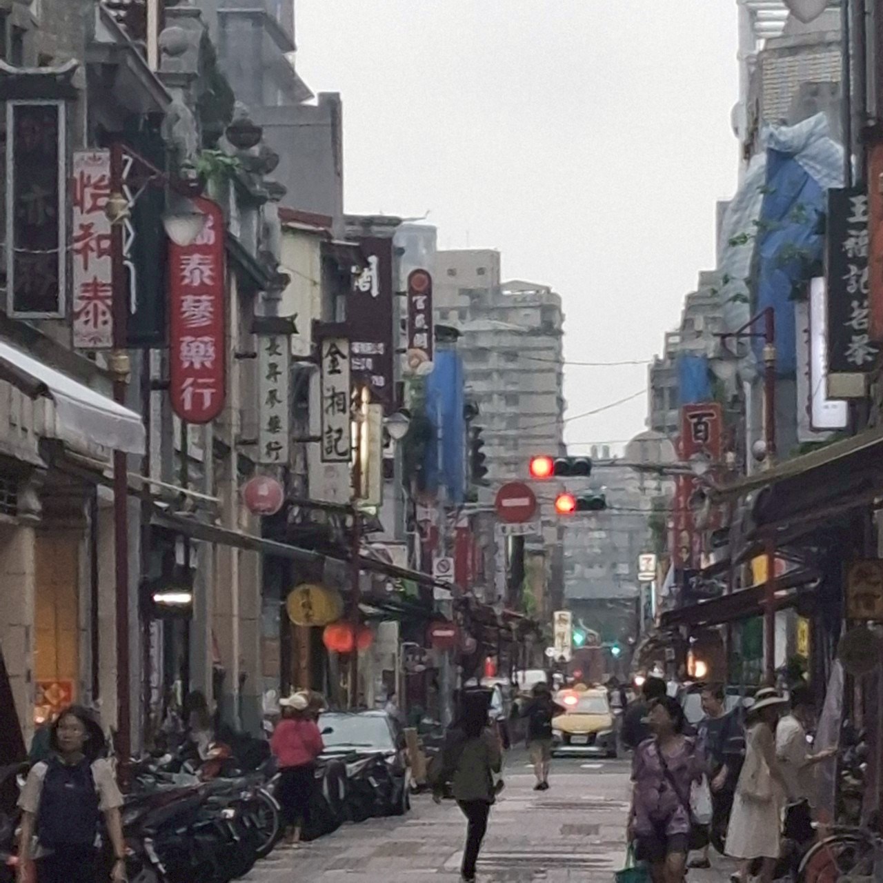 掏空的繁華