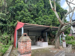 16-1 十一鄰伯公全景
