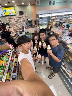 家人們