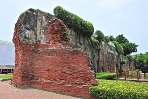 安平古堡糯米牆