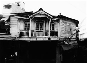 早期北港街媽祖廟旁拆除前之藏珍號餅舖建物