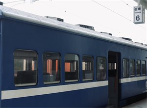 藍皮火車外觀照（2020）