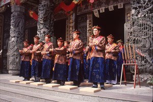 蘇厝長興宮金籙王醮_醮事-請王爺神像置曾文溪畔