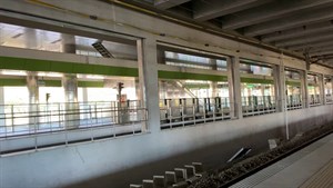 捷運高鐵台中站月台
